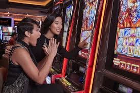 Galeri permainan slot saset138 menampilkan Mahjong Ways, Sweet Bonanza, Gates of Olympus
